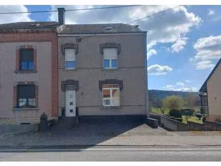 belle maison 3 façades avec jardin