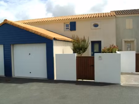 location meublée maison 3 pièces 47 m² à chatelaillon-plage (17340)  750 €