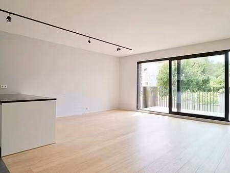 appartement à louer à genval € 1.280 (ln5xs) - immobilière hendrix location | zimmo