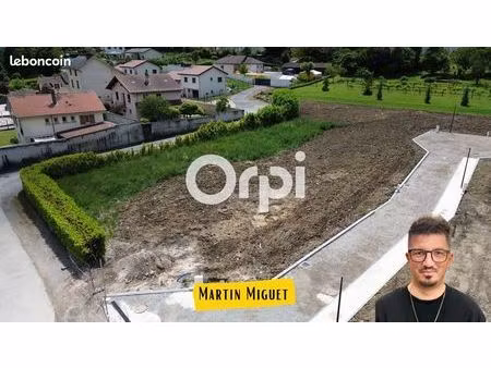 terrain 645 m² voiron