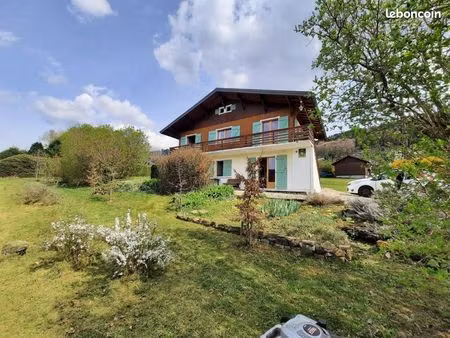 chalet 6 pièces 110 m²