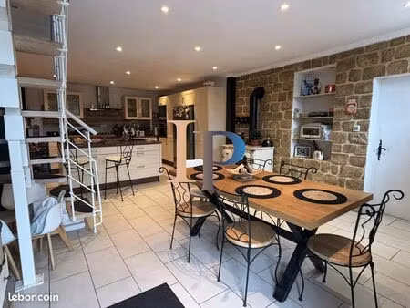 maison de village 5 pièces 120 m²