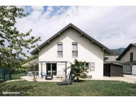 maison 4 pièces 101 m²