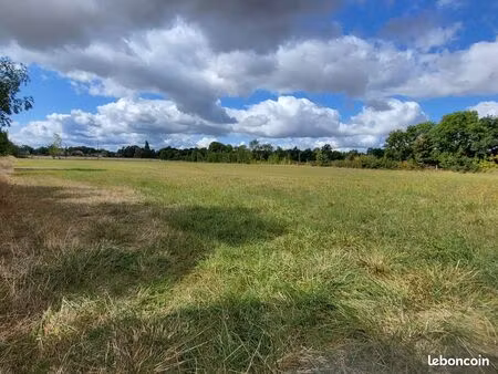 terrain 8 840 m² aumagne