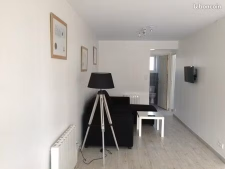 bel appt t3 à louer de septembre à juin