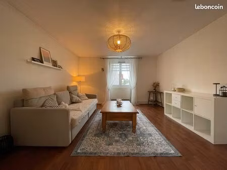 appartement 2 pièces 62 m²