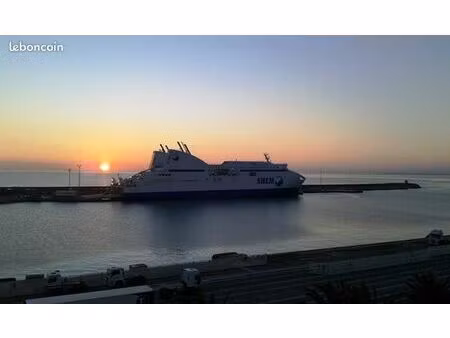 beau t3 meublé loué à l'année