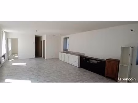 appartement t3 - 18 rue albert chambonnet  30160 bessèges