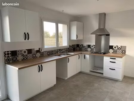 maison 3 chambres bessines