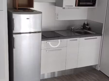 a louer studio carquefou