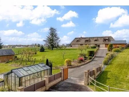 ? chaumière de caractère – 200 m² – environnement privilégié à proximité de...