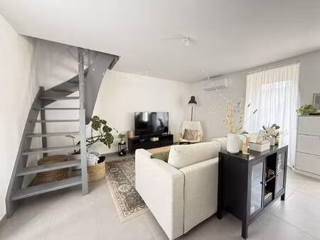 location maison à montaigu (85600) : à louer / 66m² montaigu