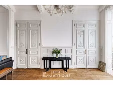 demeure bourgeoise avec jardin arboré et cachet de l'ancien