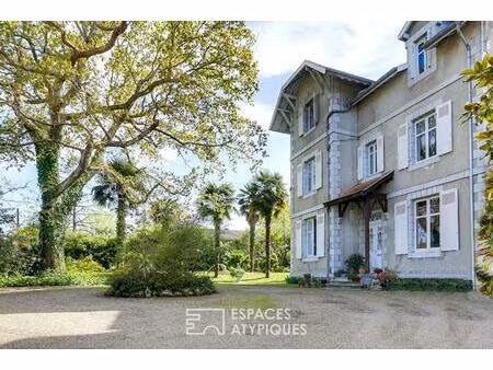 maison de maître avec grand jardin en coeur de ville