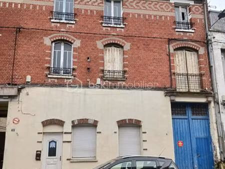 immeuble mixte de 240 m² à albert