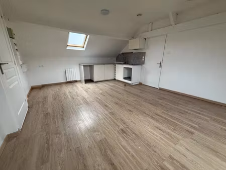 location appartement 2 pièces 34 m² à rousies (59131)  480 €