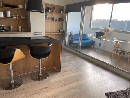 ** exclusivite ** vue mer ** terrasse abritée ** saint mandrier (83430) **