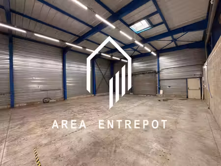 location entrepôt 370m²