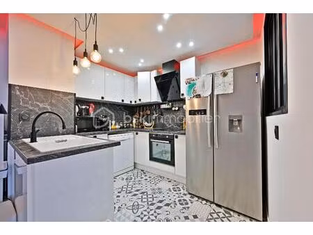 appartement de 56 07 m² à la grande-motte