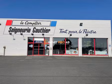 location locaux professionnels 710 m² à cholet (49300)  4 500 €
