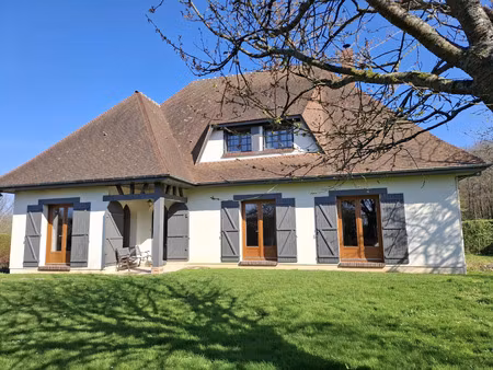 vente maison 8 pièces 183 m² lyons-la-forêt (27480)