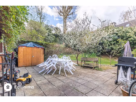 maison familiale de 153m2 (96m2 loi carrez) avec terrasse  s