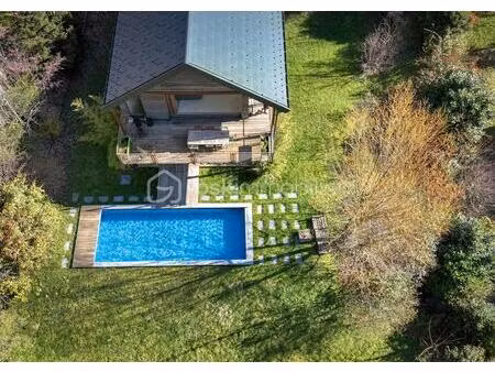 maison de 185 m² à dingy-saint-clair