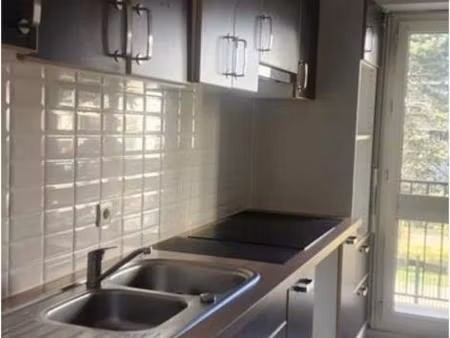 t3 / 60m² / saint ouen l'aumone (rer c)