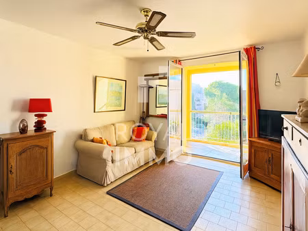 sanary-sur-mer vente en viager occupé appartement t3 de