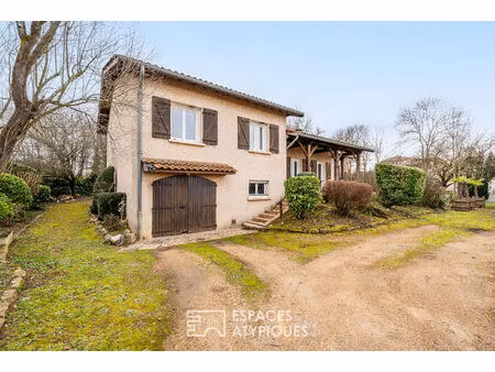 maison rénovée avec jardin au calme
