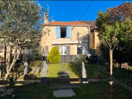 maison à louer à eyzerac