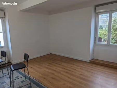 appartement 34 m²  1 chambre et mezzanine langoiran