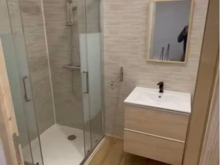 t1 bis avec terrasse