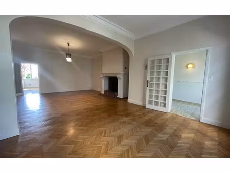 location maison  m² t-4 à agen  1 100 €