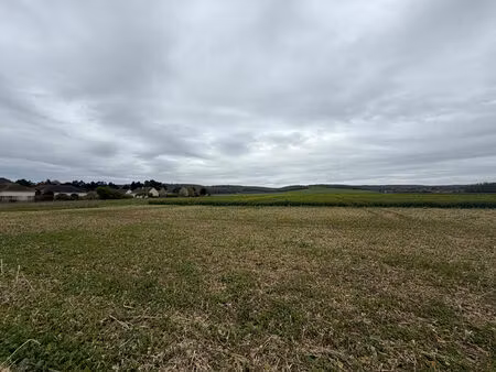 terrain vaux sur eure (env 1640m²)