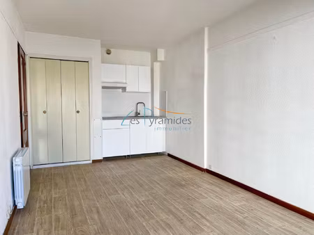 p2 vide en centre ville