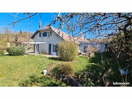 pavillon 6 pièces 120 m²