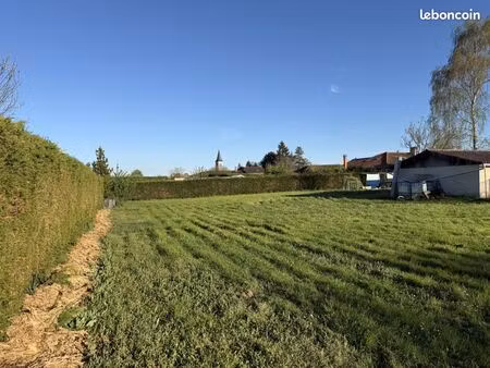 terrain 1 200 m² cruzilles les mepillat