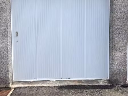 garage à louer lorient