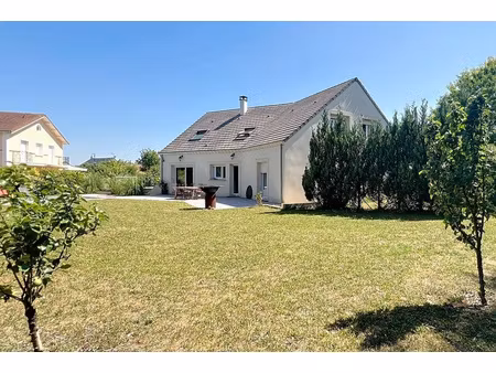 maison 7 pièces 213 m2