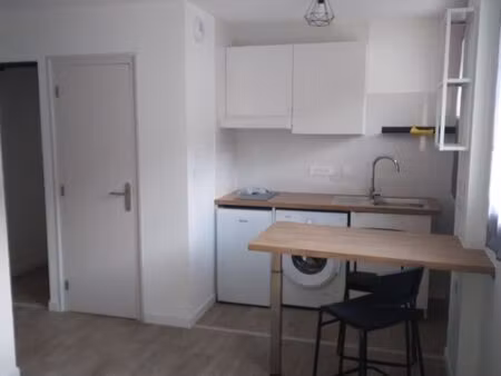 studio meublé lumineux – centre-ville la bourboule – proximité médiathèque