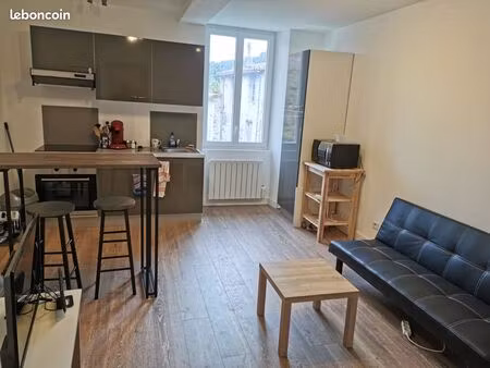 part loue t3 centre vigan