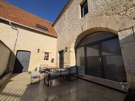 maison entièrement rénovée dans corps de ferme - 225m2