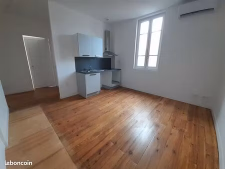 appartement 3 pièces 42 m²