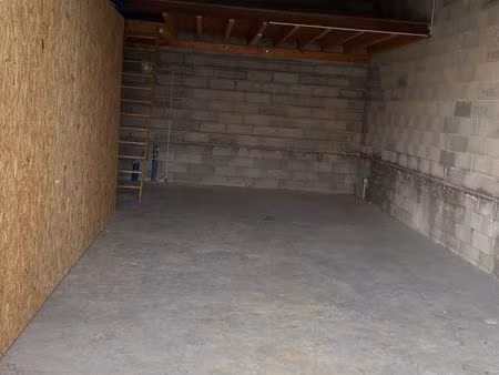 dépôt stockage ou autres 48 m2 +mezz