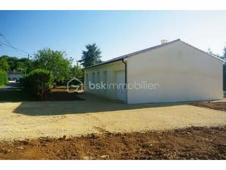 pavillon de 80 m² à payre