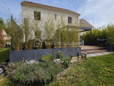 maison traditionnelle de 117 55 m² à pommeuse