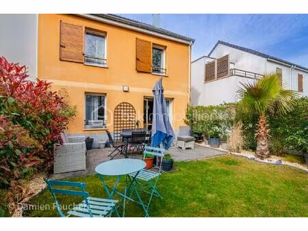 maison contemporaine de 90 m² à vaux-le-penil