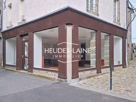 vente bureaux et commerces à avranches (50300) : à vendre / 108m² avranches