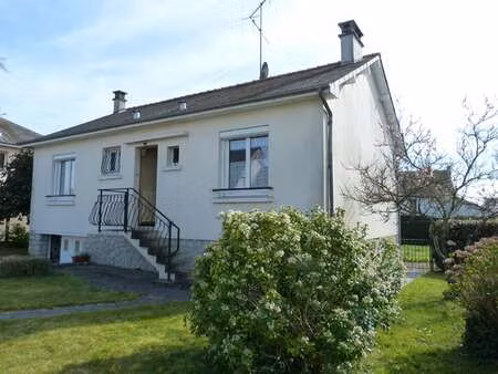 vente maison à méral (53230) : à vendre / 80m² méral